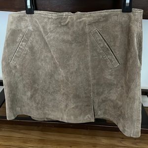 Beautiful suede skirt
